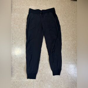 Women’s lululemon dance studio joggers